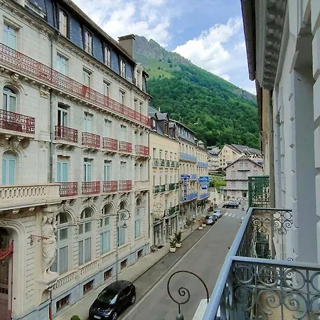 T2 Au Centre De Avec Parking, Ascenseur Et Equipements Modernes - Fr-1-234-312 Apartment *